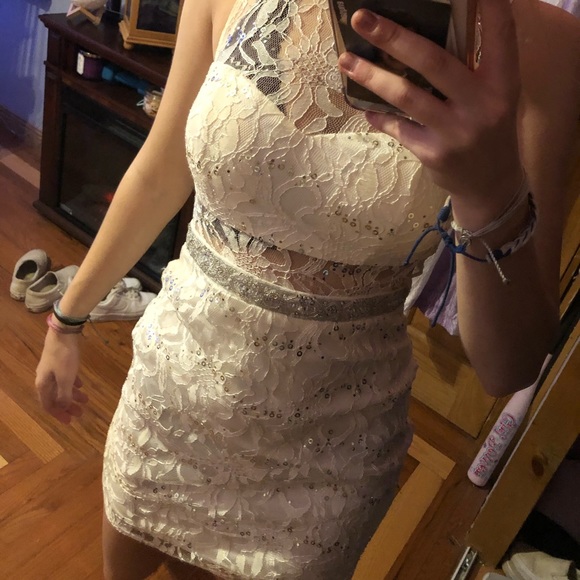 Homecoming dress - Picture 2 of 3